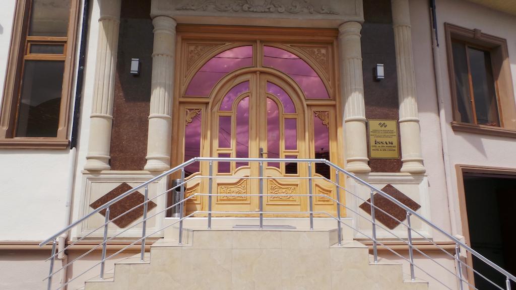 Issam Hotel&Spa Şǝki Buitenkant foto