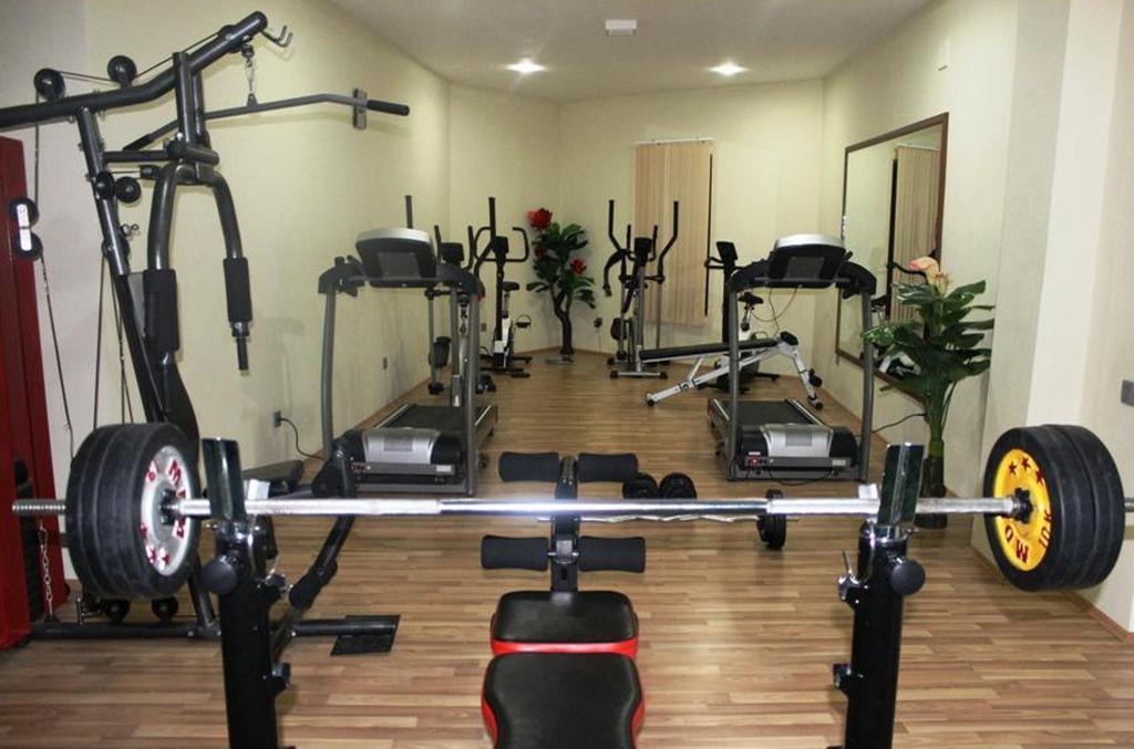 Issam Hotel&Spa Şǝki Buitenkant foto