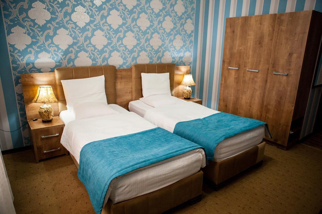 Issam Hotel&Spa Şǝki Buitenkant foto
