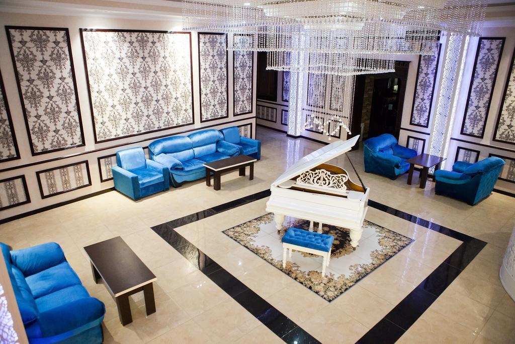 Issam Hotel&Spa Şǝki Buitenkant foto