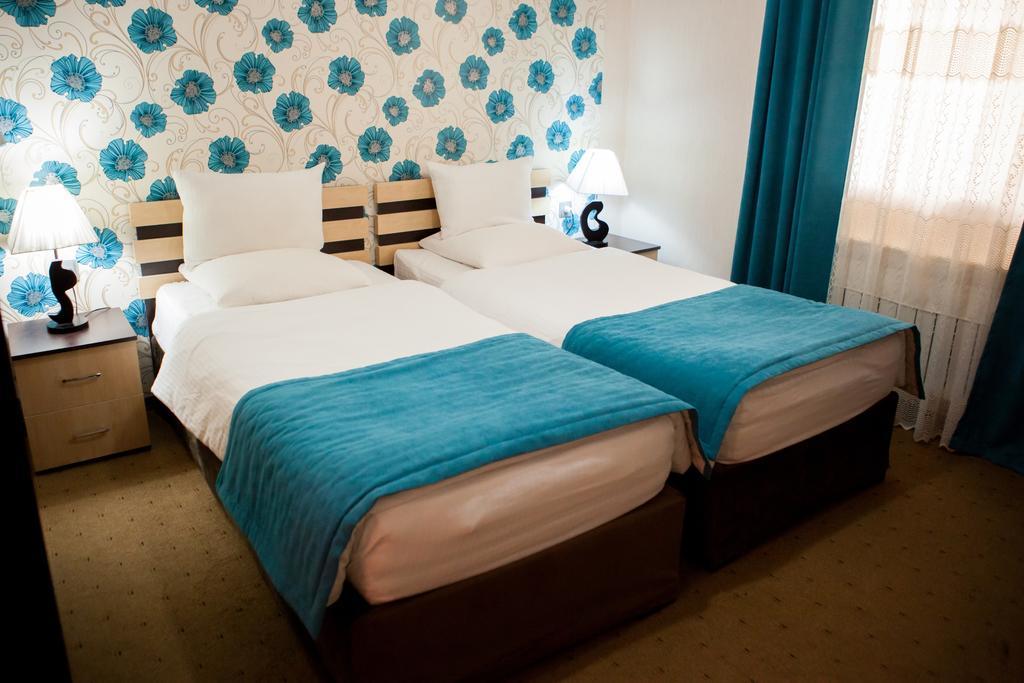 Issam Hotel&Spa Şǝki Buitenkant foto